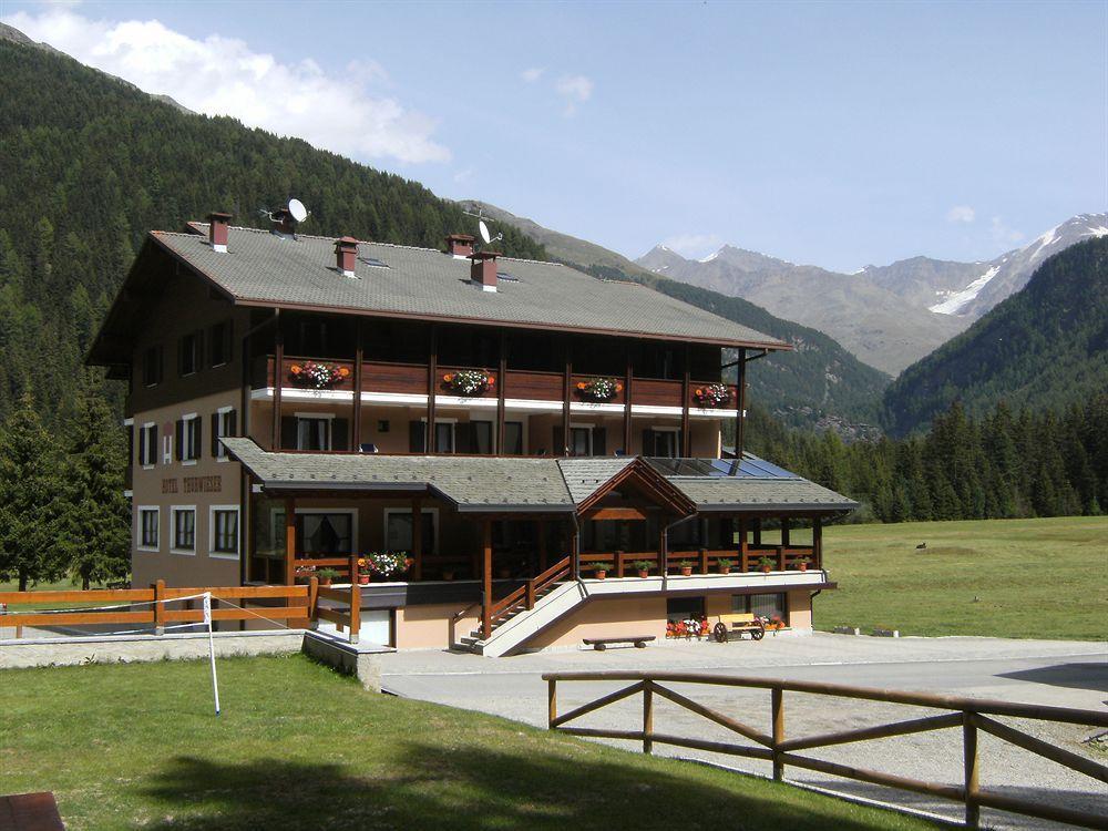 Albergo Thurwieser Santa Caterina Valfurva Exterior photo