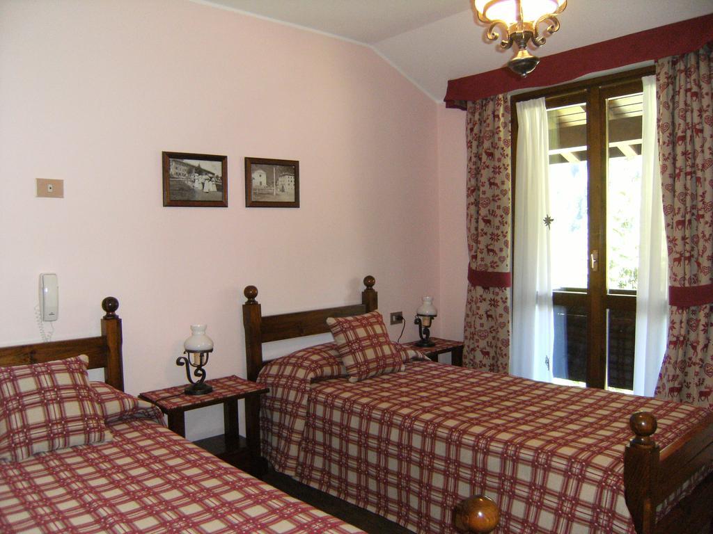 Albergo Thurwieser Santa Caterina Valfurva Exterior photo